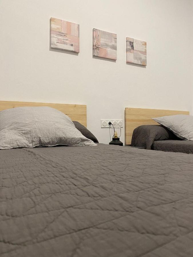 Jerez Hostel Jerez De Los Caballeros Buitenkant foto